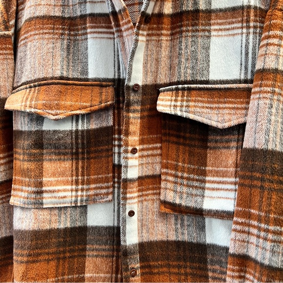 ACOA Over Sized Shirt Jacket - Picture 6 of 13